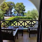 Apartment Front Of The Sea Elia Nikitis