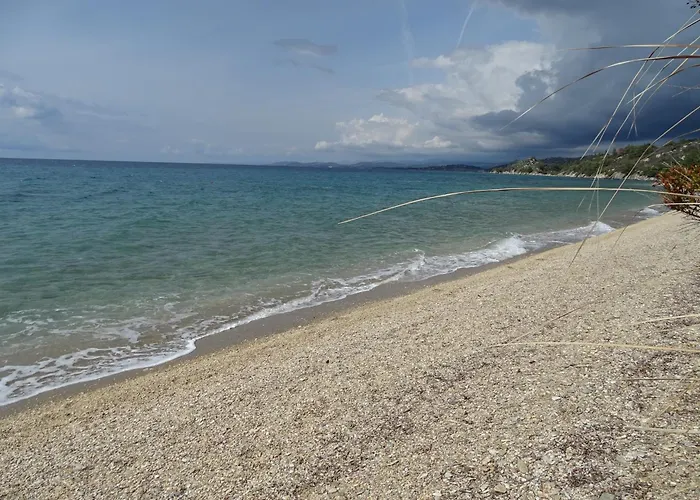 Front Of The Sea Apartamento Elia Nikitis