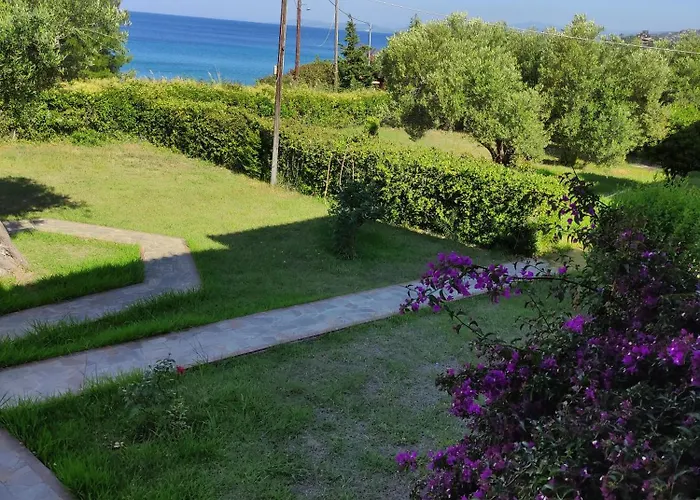Front Of The Sea Apartamento Elia Nikitis