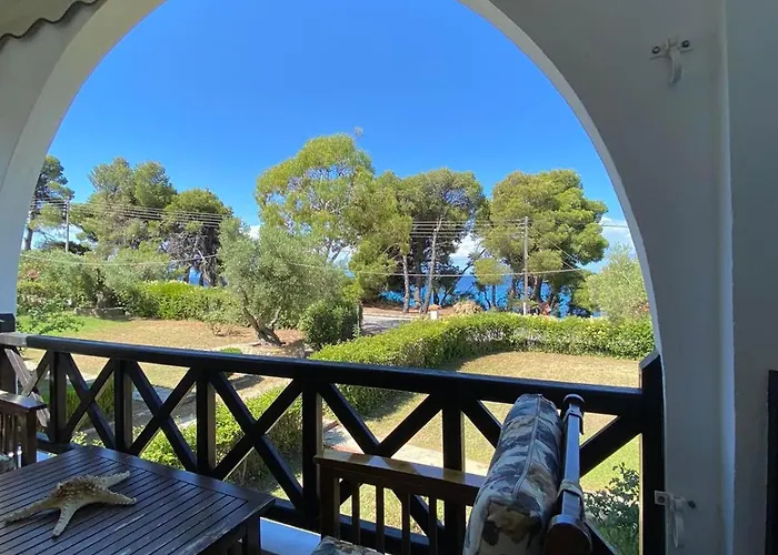 Front Of The Sea Apartamento Elia Nikitis